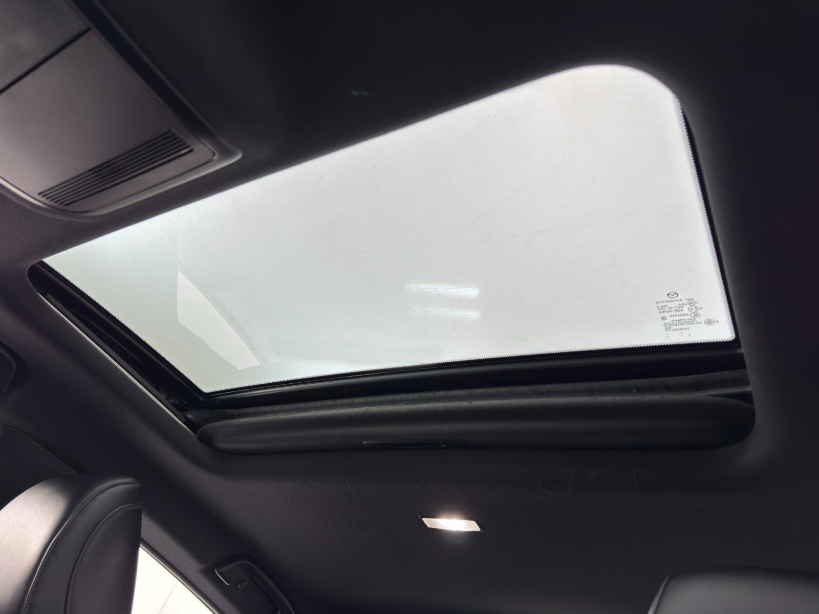 Used 2021 MAZDA MAZDA3 s image 11