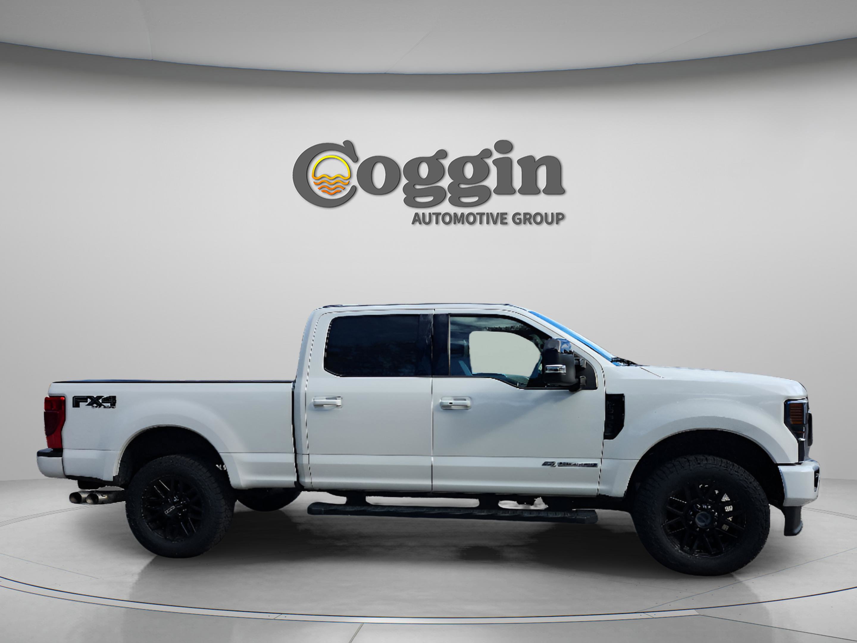 Used 2022 Ford F250 Lariat w/ Black Appearance Package image 7