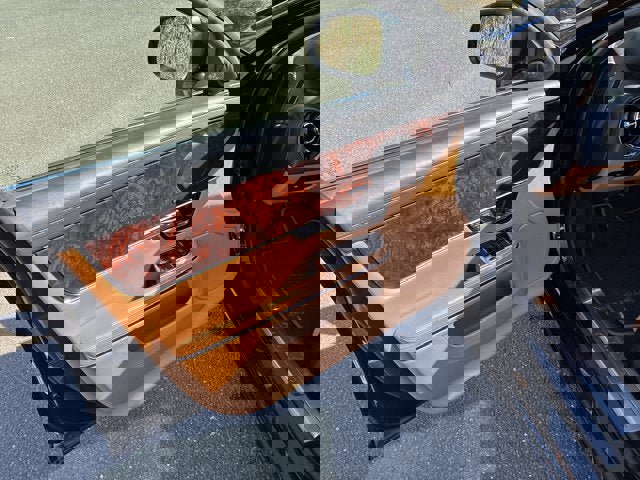 Used 2013 Jaguar XJ Base image 23