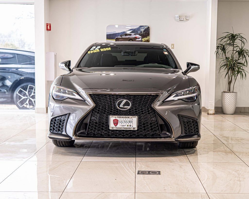 Used 2022 Lexus LS 500 F Sport w/ Accessory Package (Z1) image 3