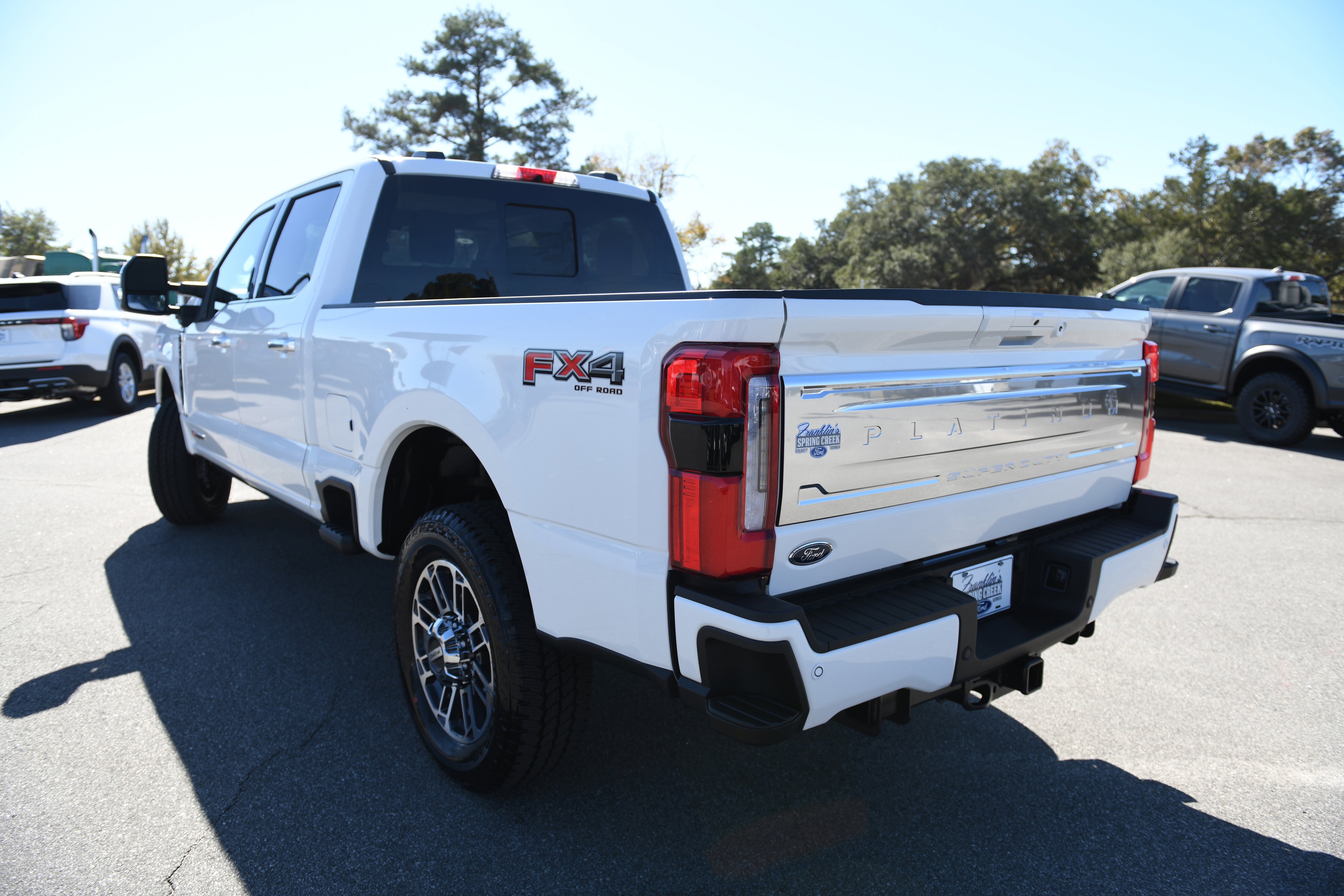 New 2026 Ford F250 Platinum w/ Platinum Plus Package image 16
