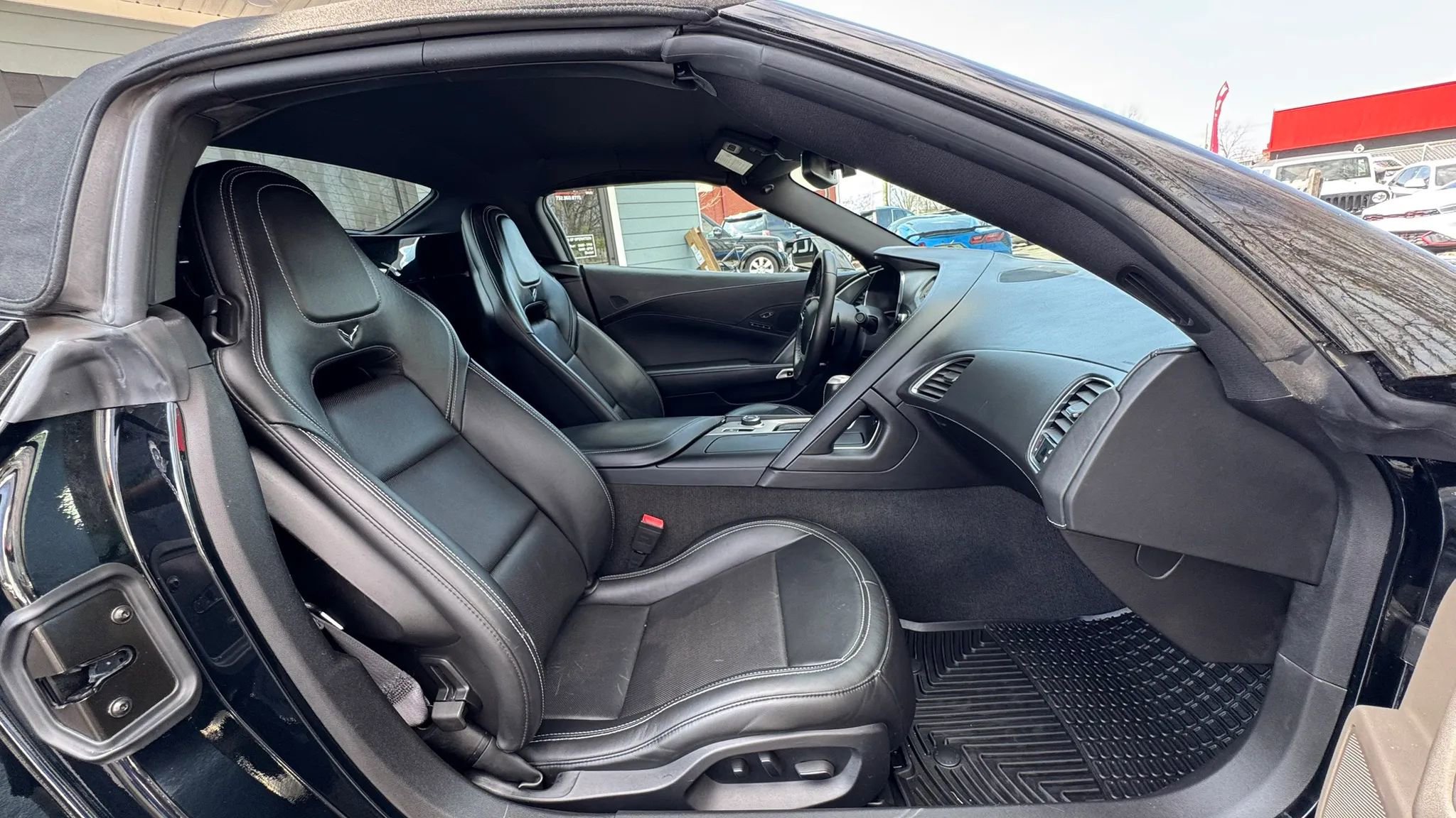 Used 2014 Chevrolet Corvette Stingray Convertible image 26