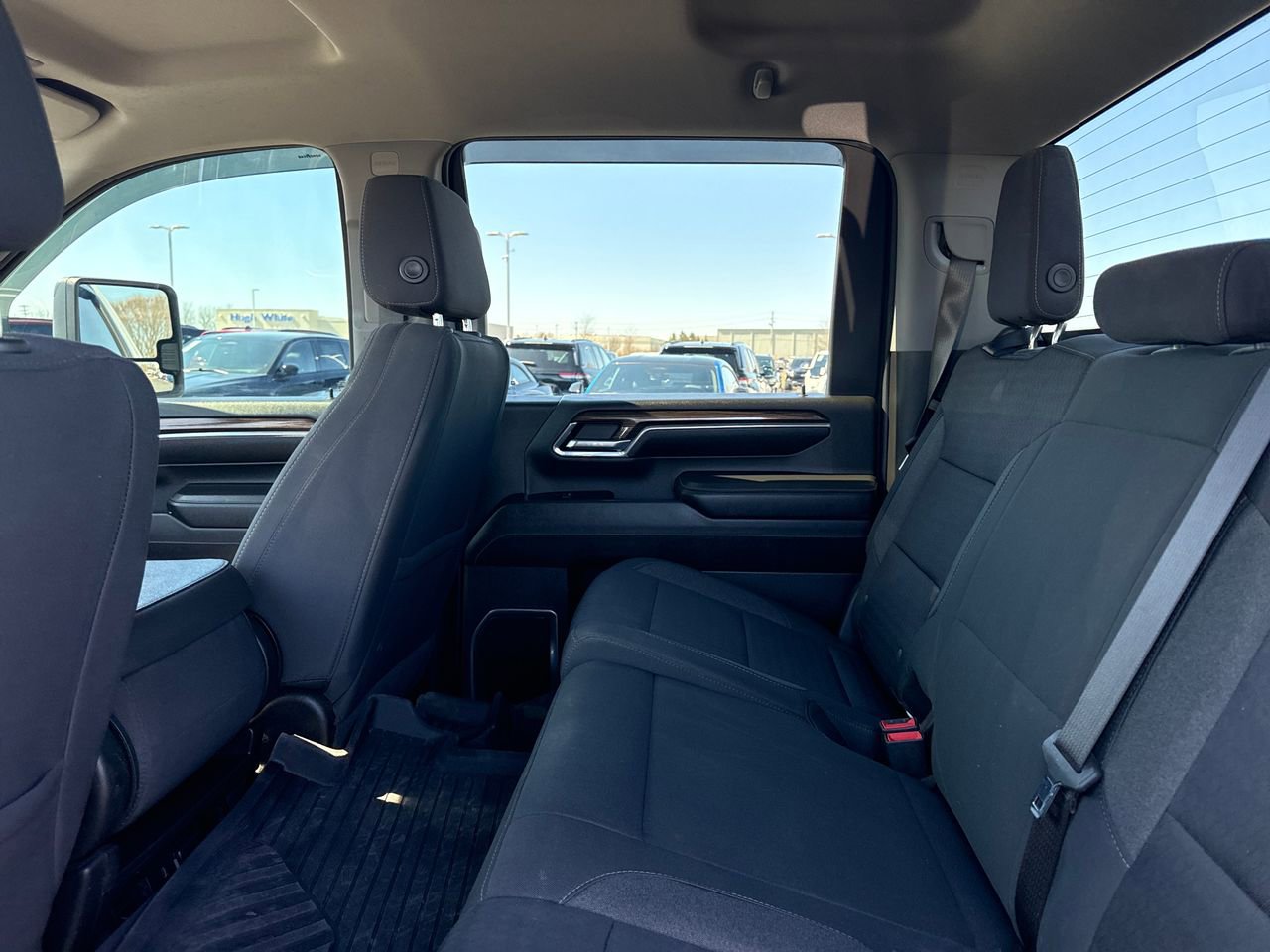 Used 2024 Chevrolet Silverado 3500 LT w/ Convenience Package image 13