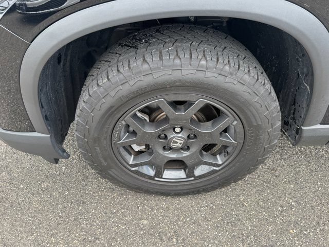 Used 2024 Honda Pilot TrailSport image 11