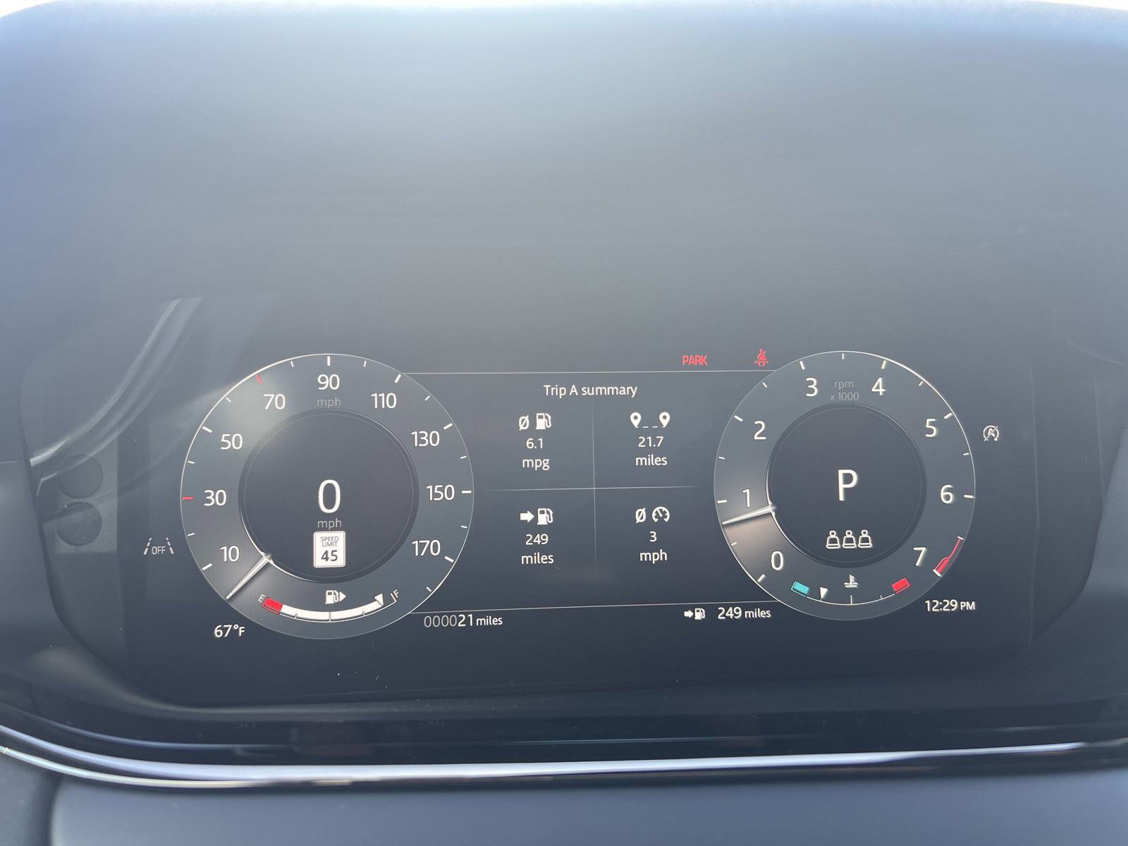 New 2025 Land Rover Range Rover Evoque Dynamic SE image 12