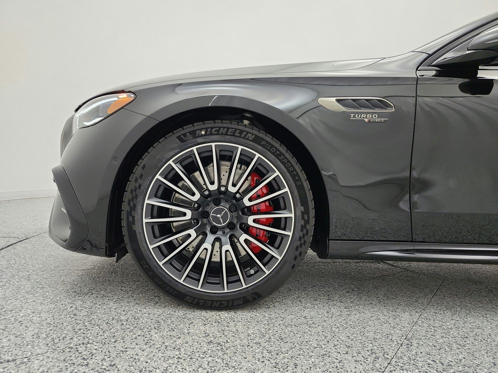 New 2027 Mercedes-Benz E 53 AMG e 4MATIC Sedan image 13