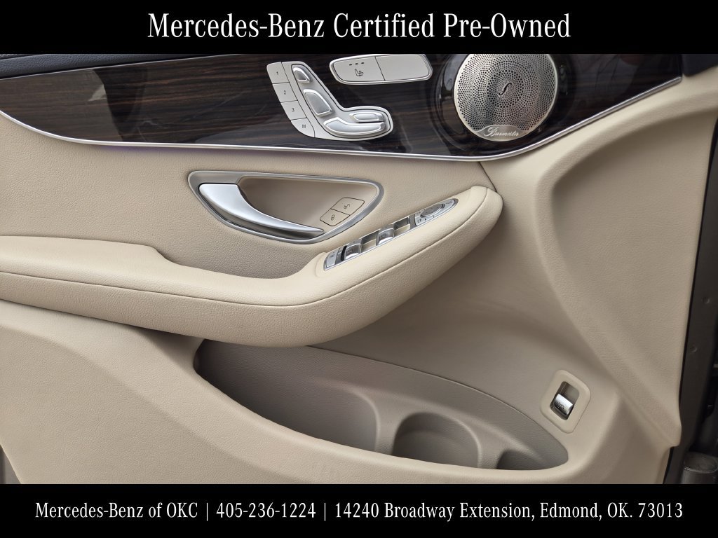 Used 2023 Mercedes-Benz GLC 300 4MATIC Coupe image 17