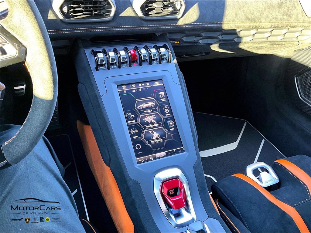 Used 2022 Lamborghini Huracan STO image 8