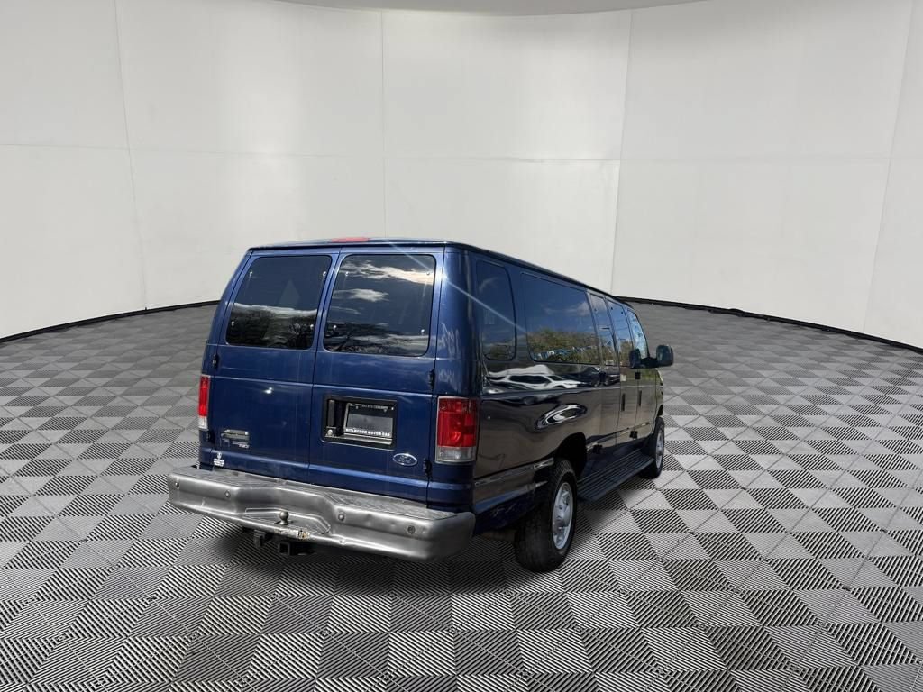 Used 2007 Ford E-350 and Econoline 350 XL RWD image 5