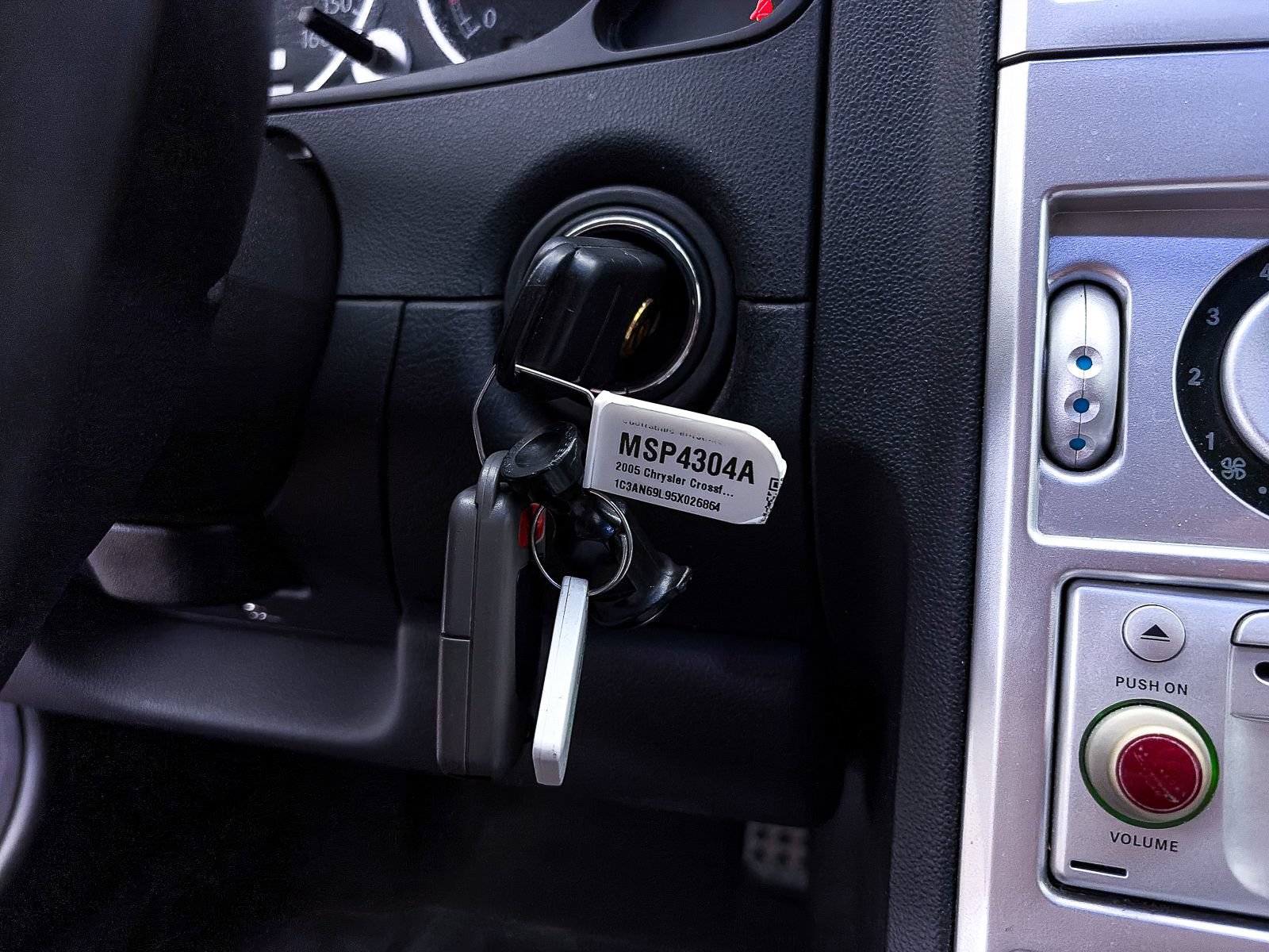 Used 2005 Chrysler Crossfire Limited RWD image 17