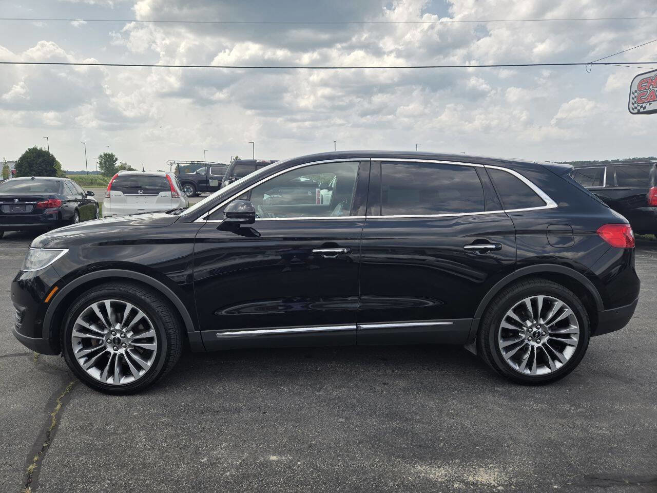Used 2016 Lincoln MKX Reserve w/ Luxury Package image 4