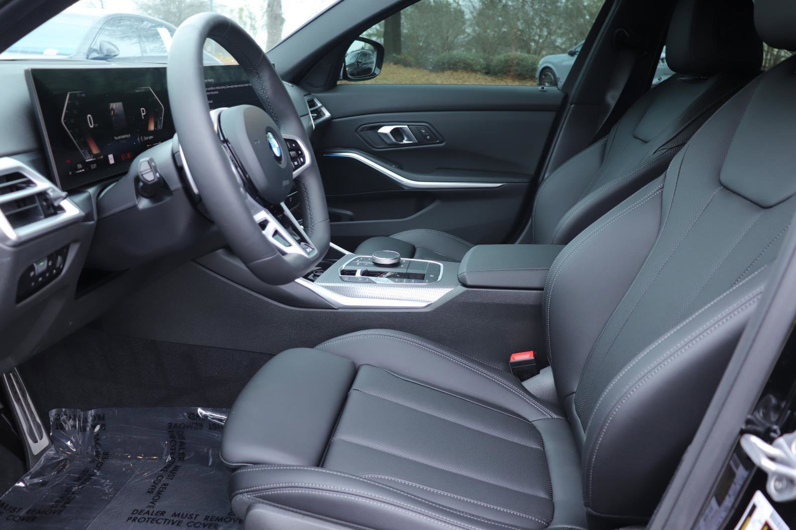 Used 2026 BMW 330i Sedan w/ M Sport Package image 11