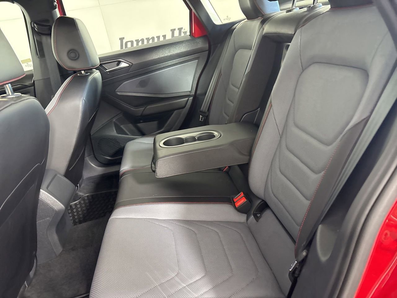 Used 2025 Volkswagen Jetta GLI Autobahn image 21