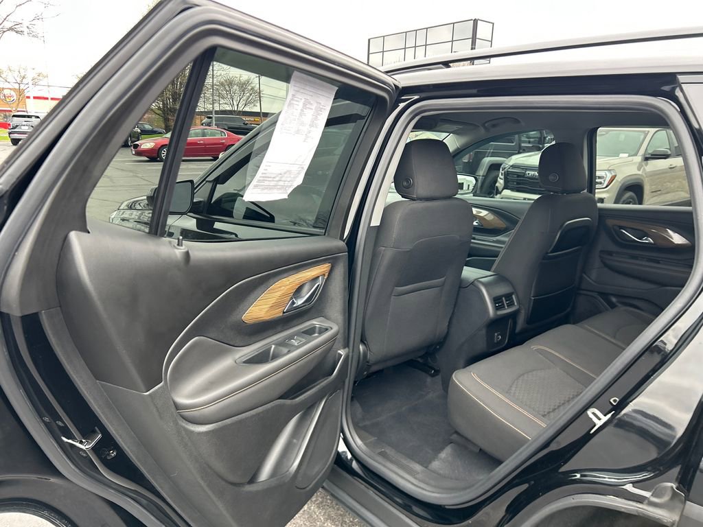 Certified 2021 GMC Terrain SLE w/ Elevation Edition image 32