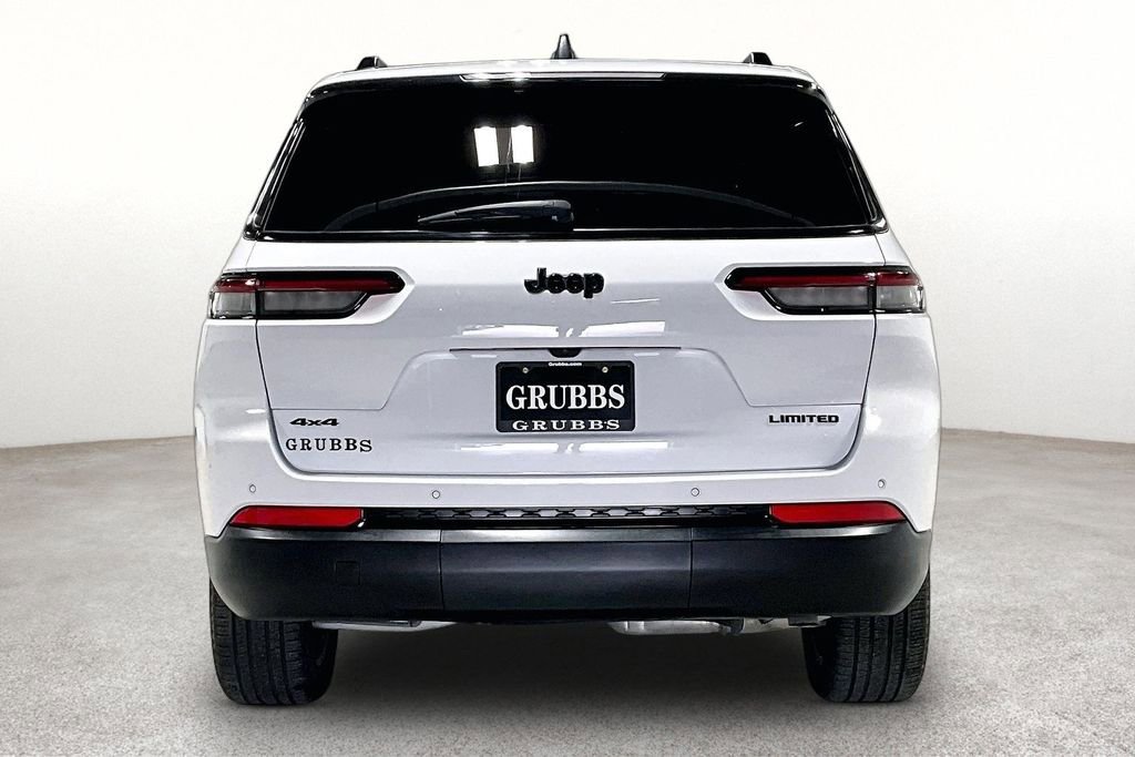 Used 2024 Jeep Grand Cherokee L Limited w/ Black Appearance Package RWD image 6
