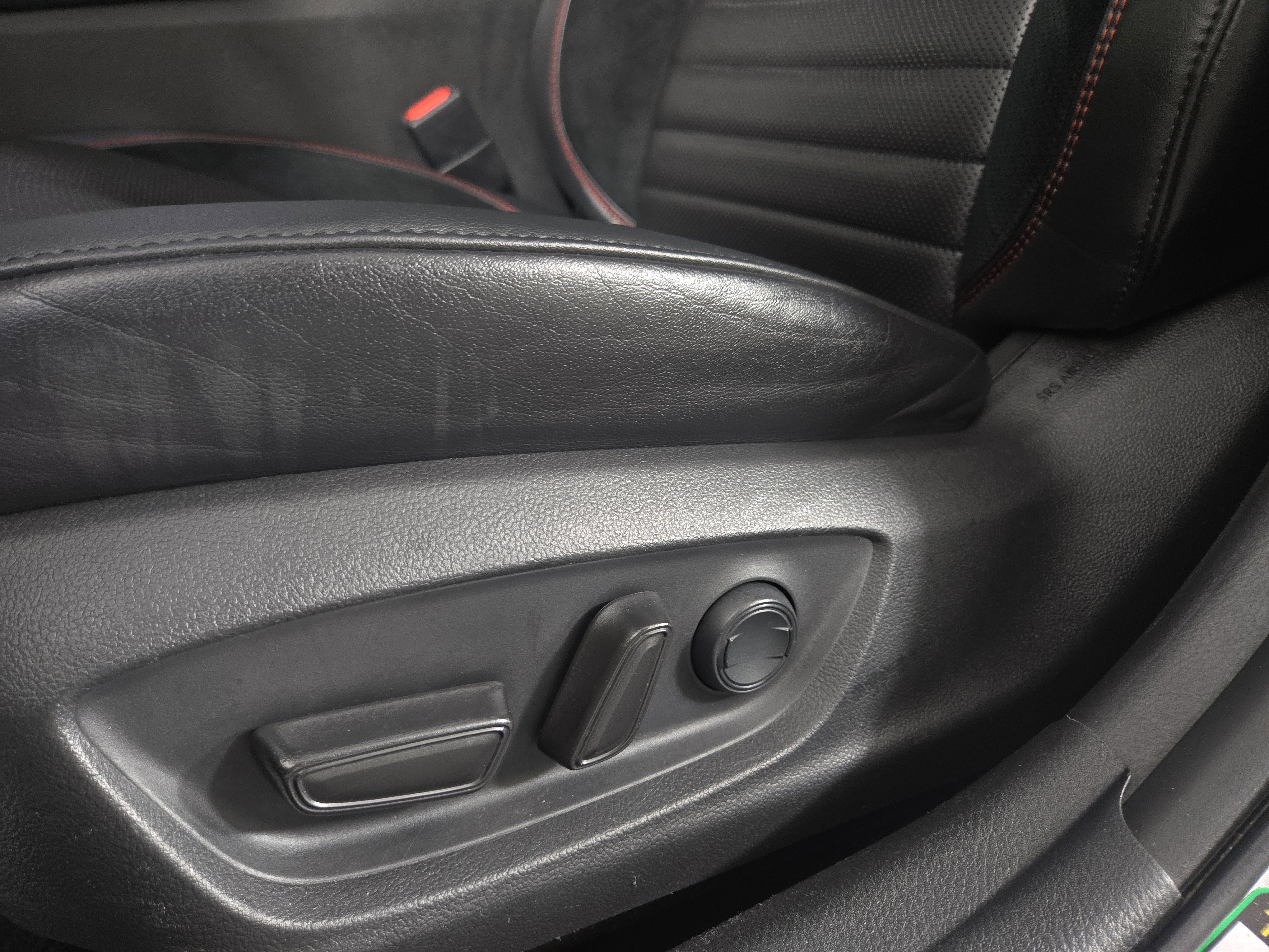 Used 2020 Toyota Avalon TRD image 31