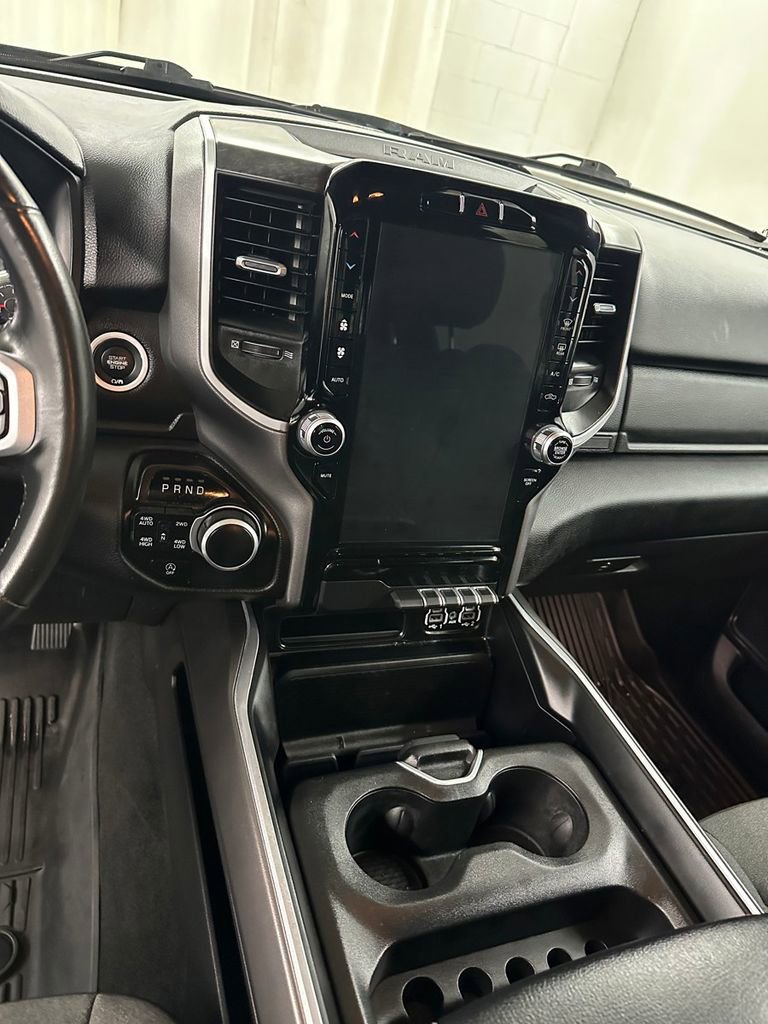 Used 2023 RAM 1500 Big Horn AWD/4WD image 16