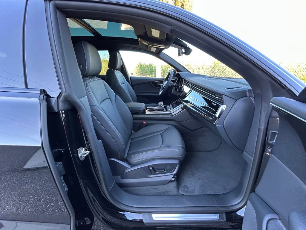 New 2025 Audi Q8 Premium image 50