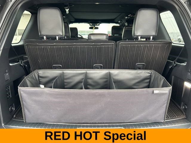 Used 2023 Ford Expedition Platinum AWD/4WD image 35