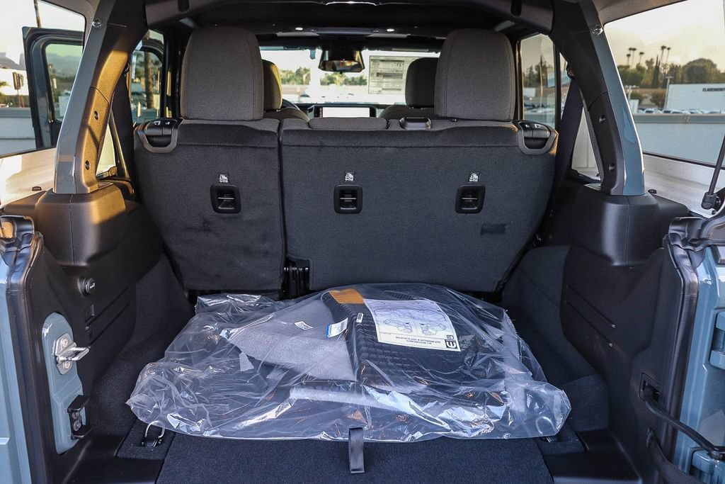 New 2026 Jeep Wrangler Unlimited Sport AWD/4WD image 29