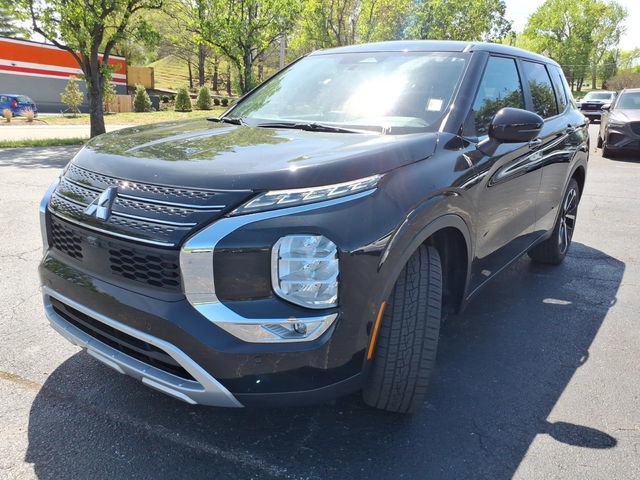 Used 2024 Mitsubishi Outlander SE image 30