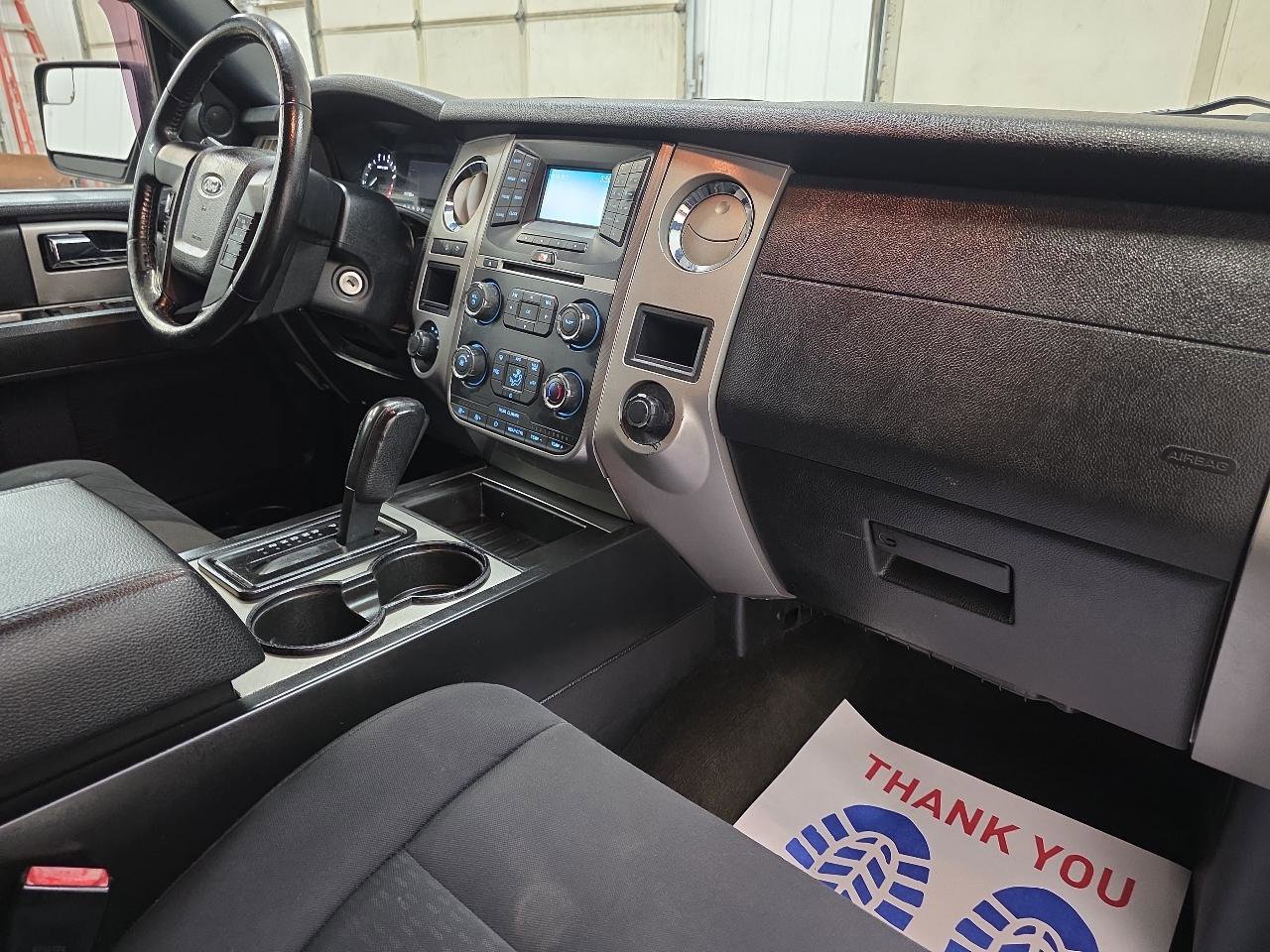Used 2016 Ford Expedition XLT AWD/4WD image 39