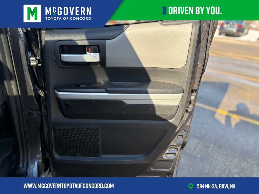 Used 2019 Toyota Tundra Limited w/ Limited Premium Package image 17