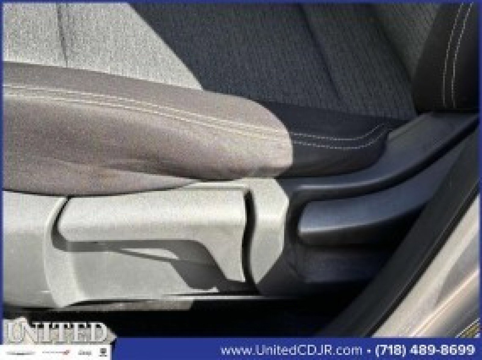 Used 2021 Nissan Rogue S image 14