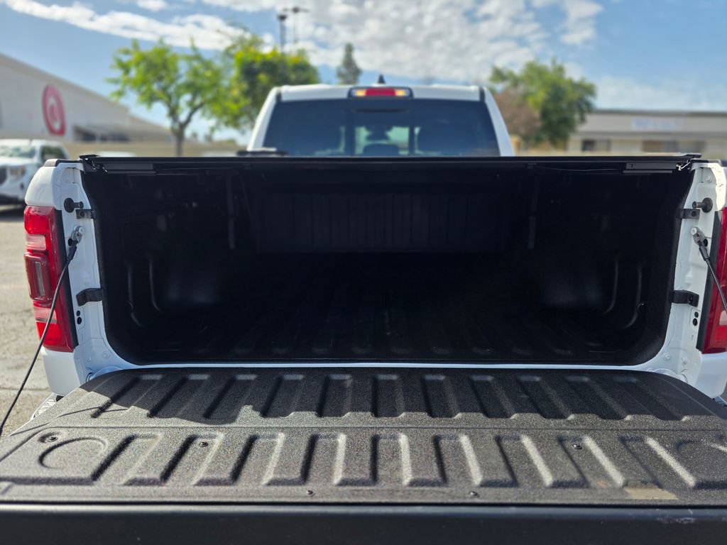 Used 2024 RAM 1500 Big Horn image 11