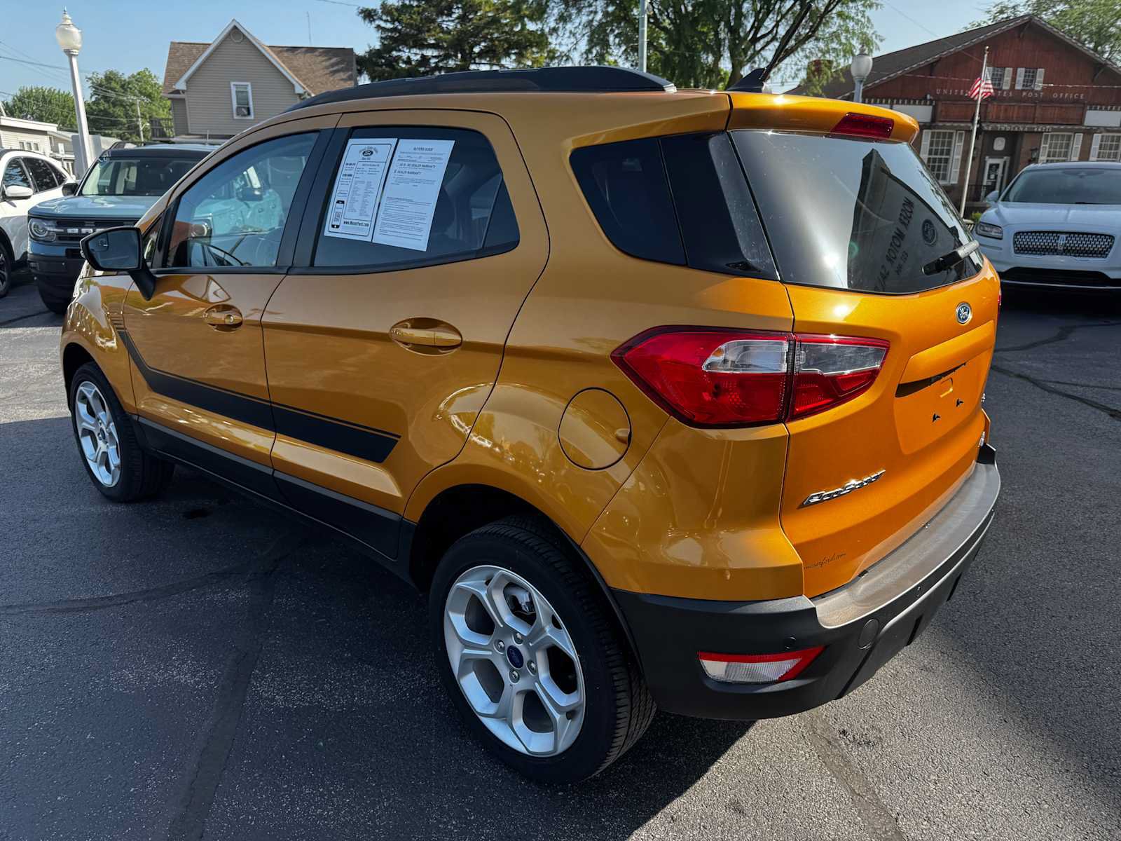Used 2022 Ford EcoSport SE w/ SE Appearance Package AWD/4WD image 10