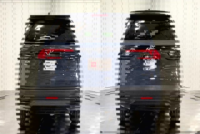 Certified 2025 Toyota Grand Highlander AWD image 4