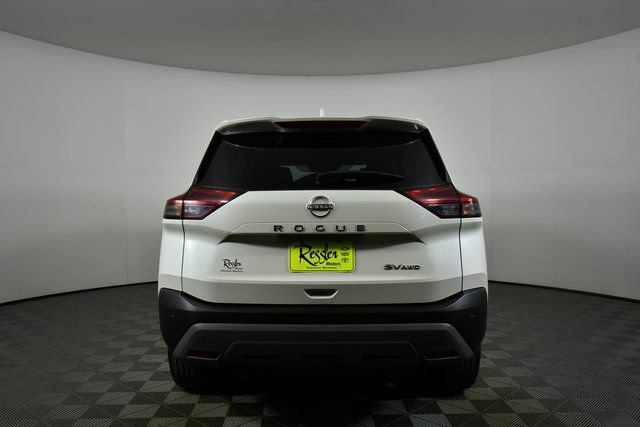 Used 2023 Nissan Rogue SV AWD/4WD image 12