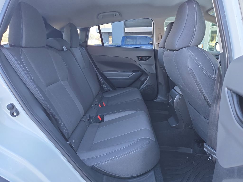 Used 2025 Subaru Crosstrek 2.0i image 16
