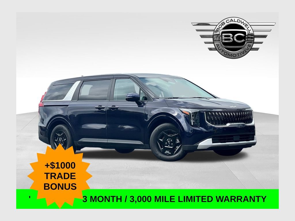 Used 2025 Kia Carnival FWD image 1