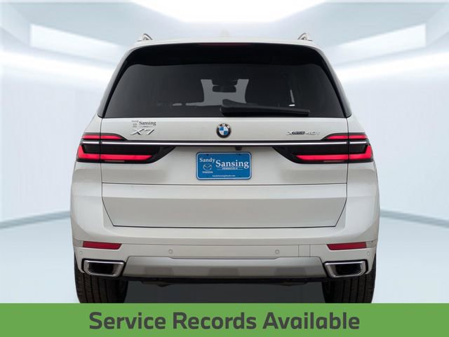 Used 2024 BMW X7 xDrive40i image 5
