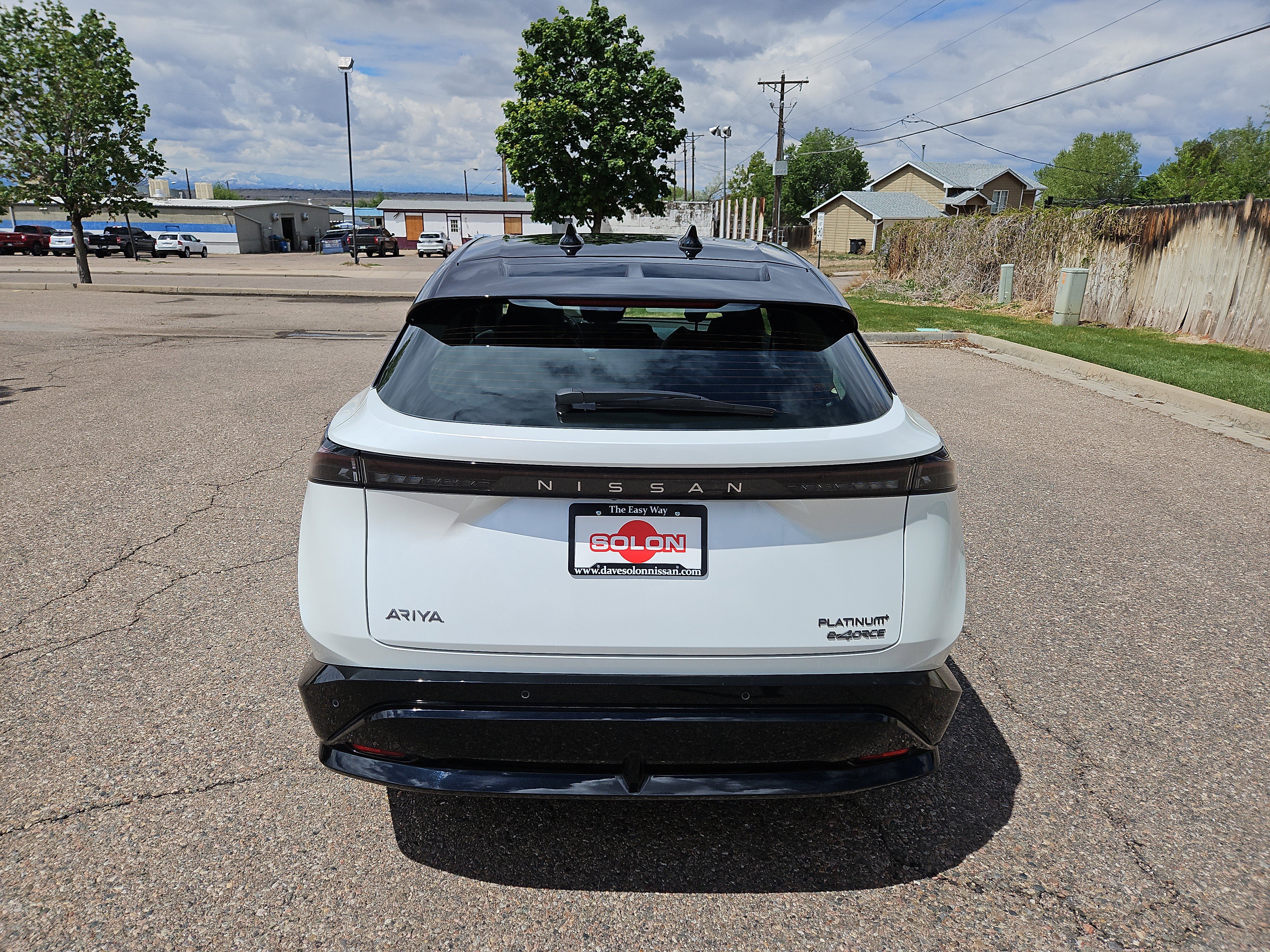 Used 2023 Nissan Ariya AWD/4WD image 6