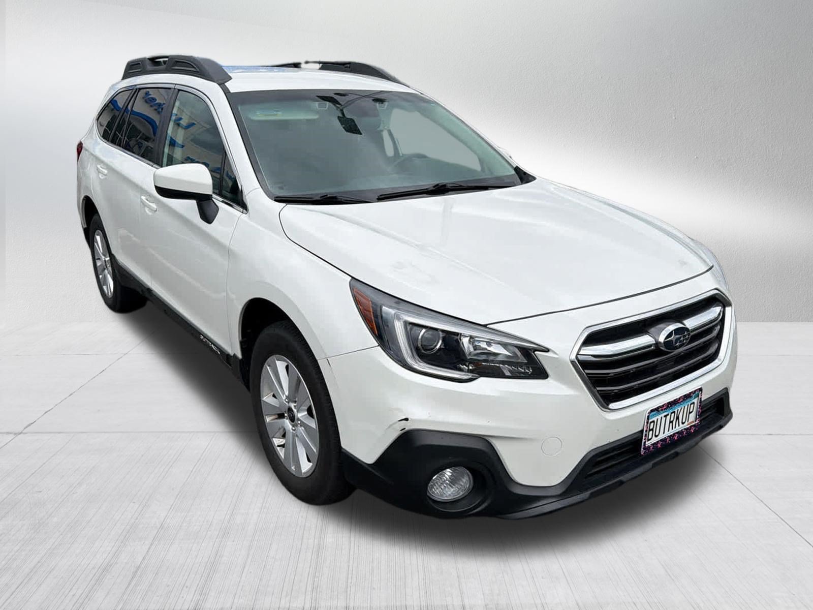 Used 2019 Subaru Outback 2.5i Premium AWD/4WD image 3