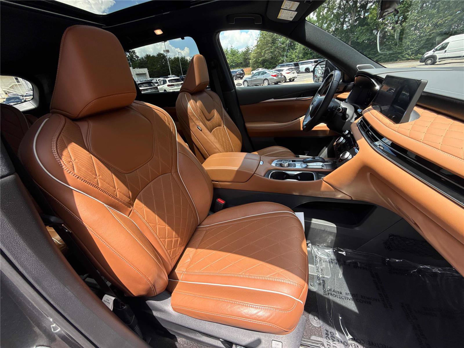 Used 2023 INFINITI QX60 Autograph w/ Cargo Package AWD/4WD image 28