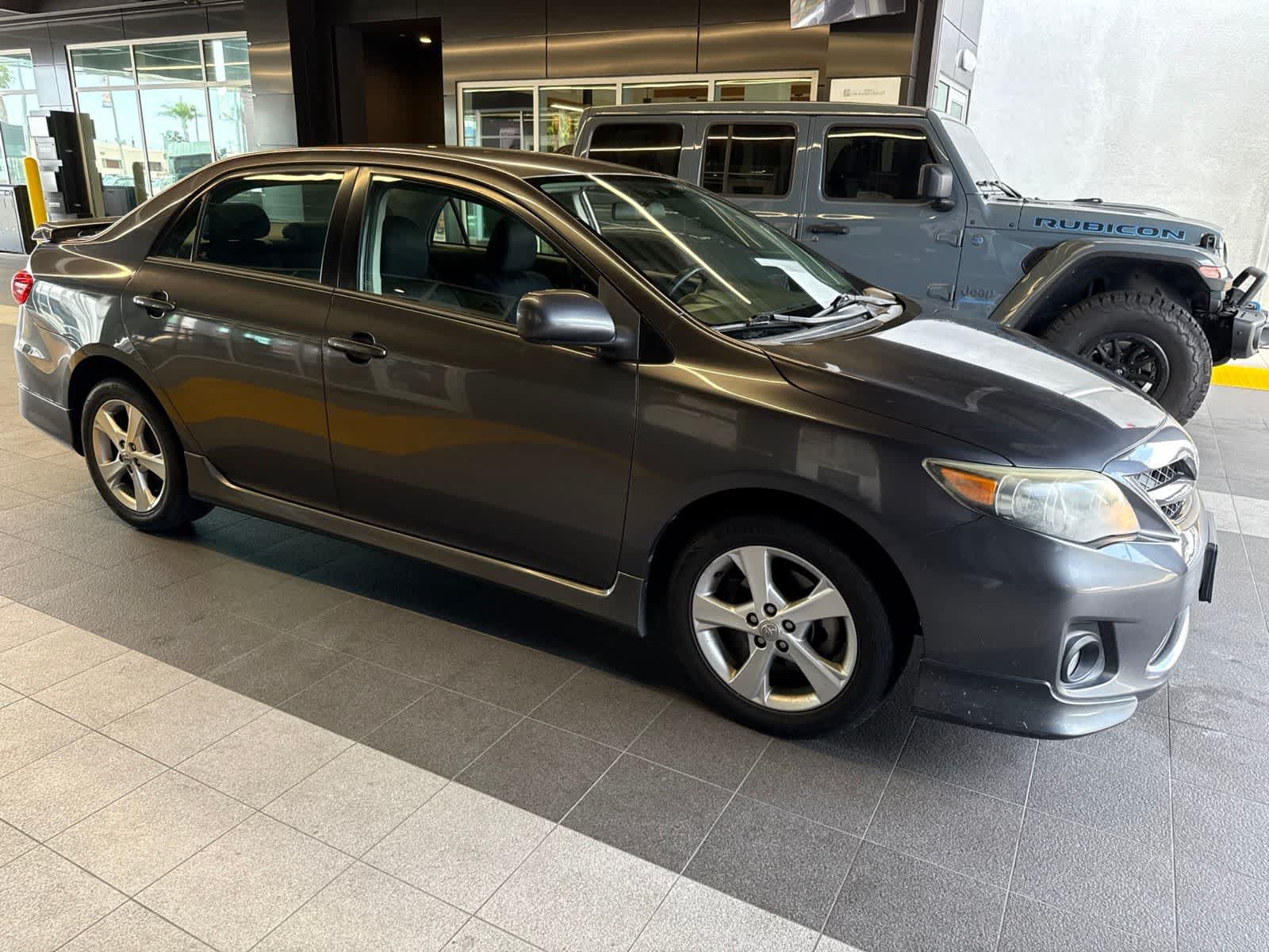 Used 2013 Toyota Corolla S FWD image 9