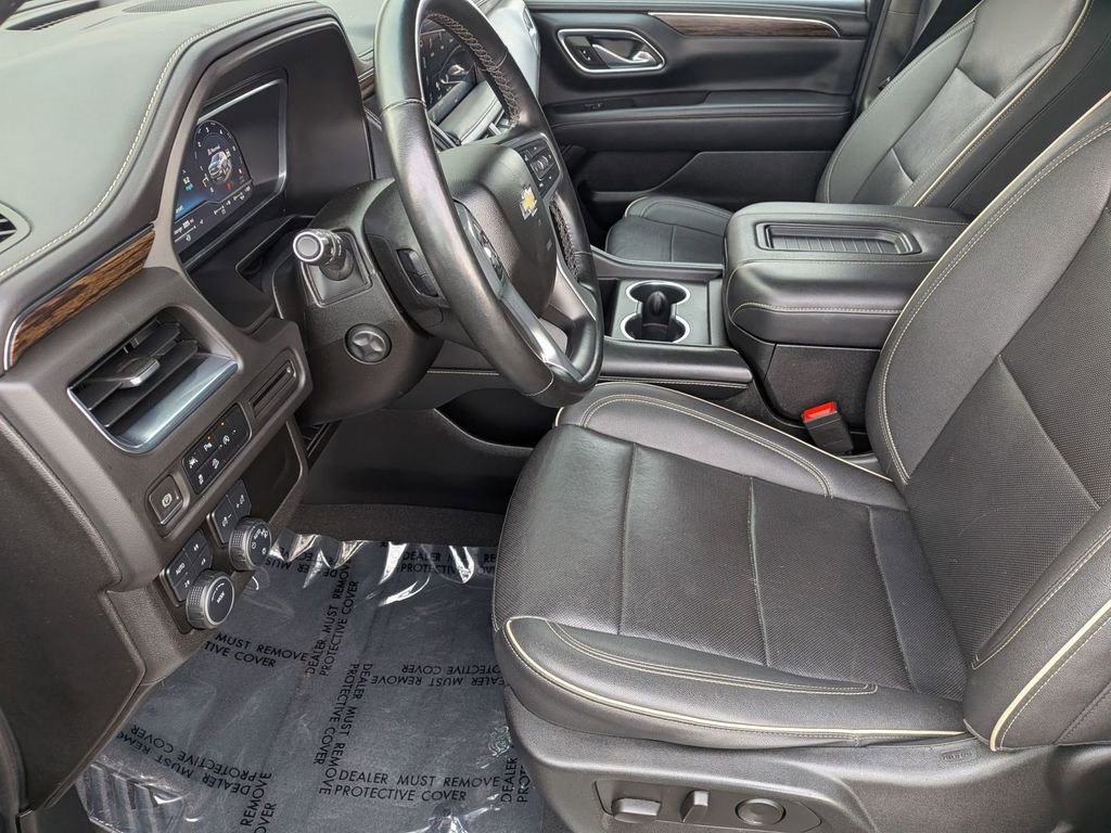 Used 2023 Chevrolet Tahoe Premier AWD/4WD image 17