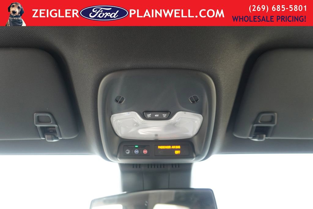 Used 2023 Chevrolet Colorado W/T image 27