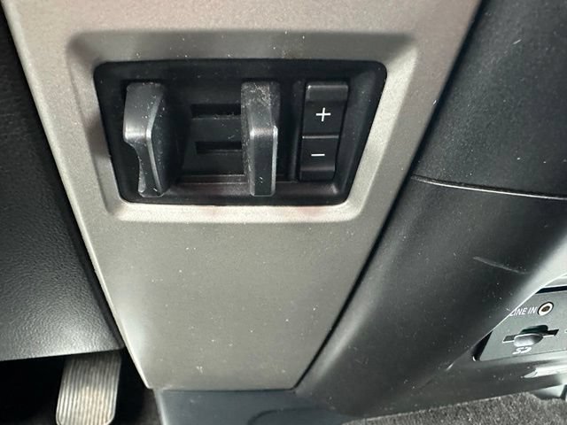 Used 2015 Ford F150 Lariat w/ Equipment Group 501A Mid AWD/4WD image 32