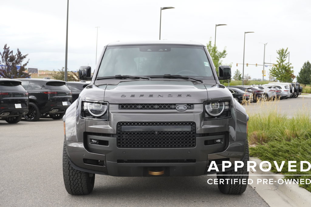 Used 2026 Land Rover Defender 110 OCTA AWD/4WD image 5
