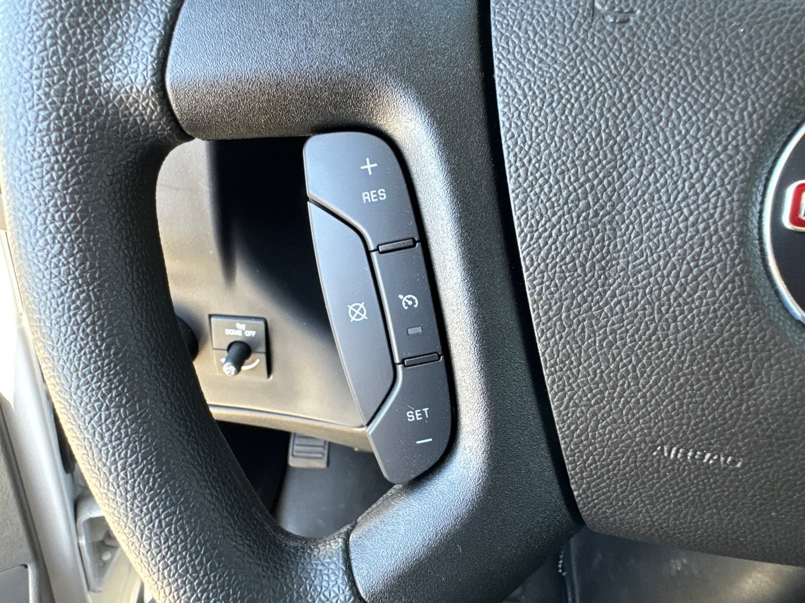 New 2025 GMC Savana 3500 w/ Power Convenience Package RWD image 31
