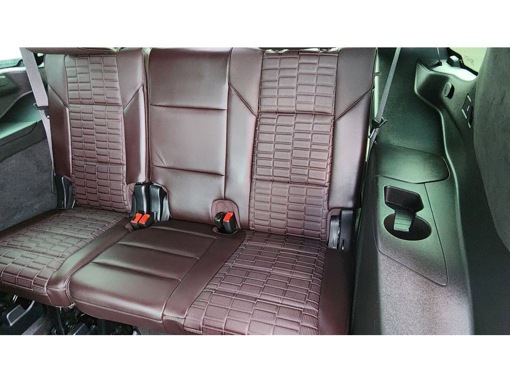 Certified 2023 Cadillac Escalade Premium Luxury Platinum w/ LPO, Radiant Package image 14