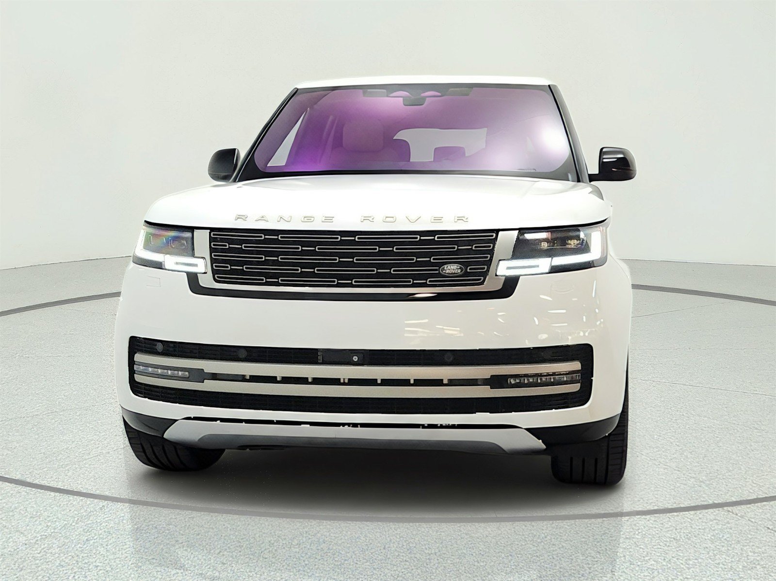 Used 2023 Land Rover Range Rover SE AWD/4WD image 2
