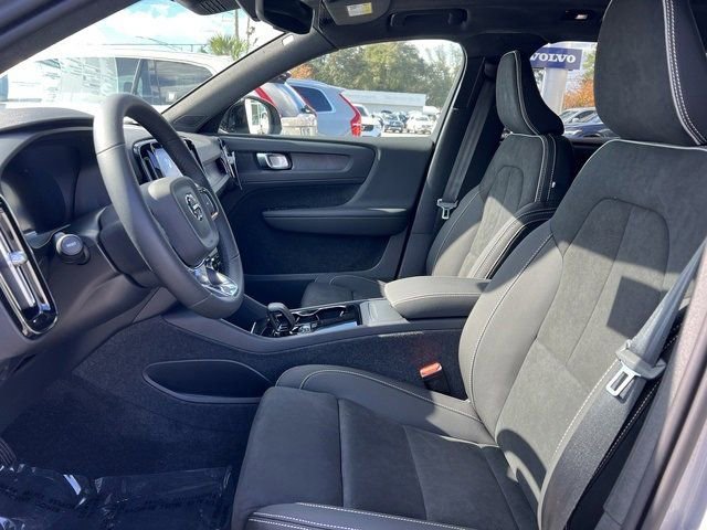 New 2024 Volvo XC40 Recharge Plus w/ Protection Package Premier image 10