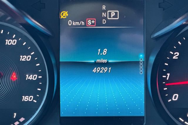 Used 2021 Mercedes-Benz GLC 300 image 30