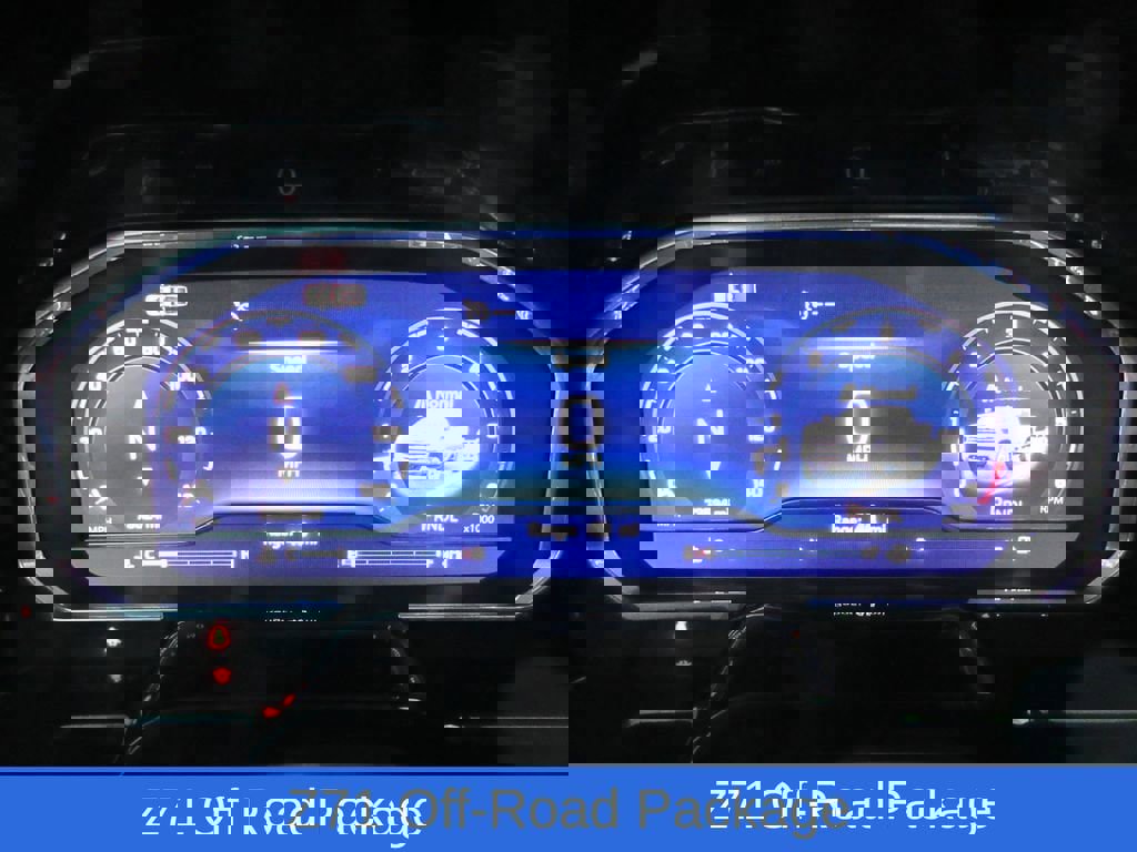 Certified 2024 Chevrolet Silverado 2500 LT w/ Midnight Edition image 9