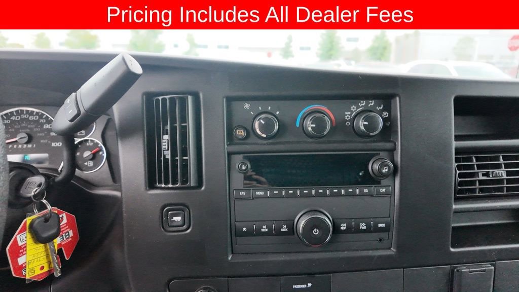 Used 2024 GMC Savana 2500 w/ Driver Convenience Package RWD image 5
